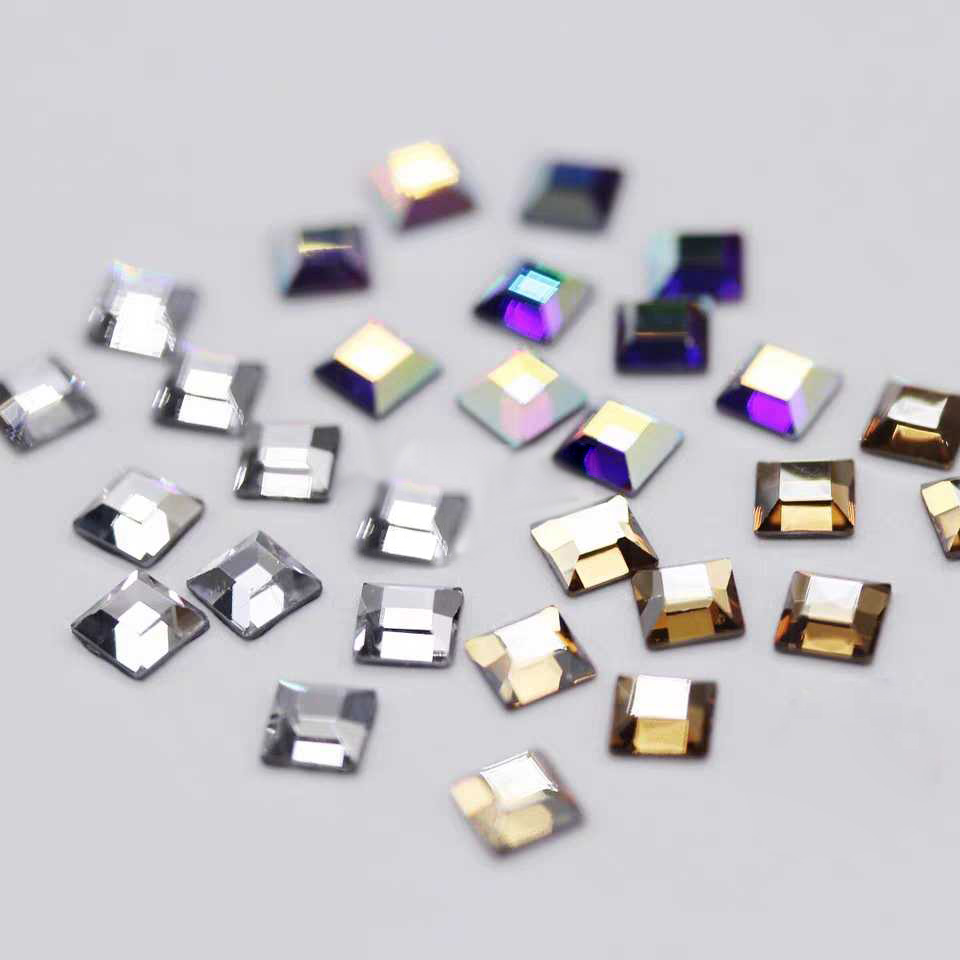Flat Top Square 20pcs 4mm Non  - Hotfix Rhinestone Sheet recension och pris